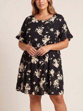 NWT | YESNO | Black | Floral Babydoll Short Sleeve Dress | 2XL